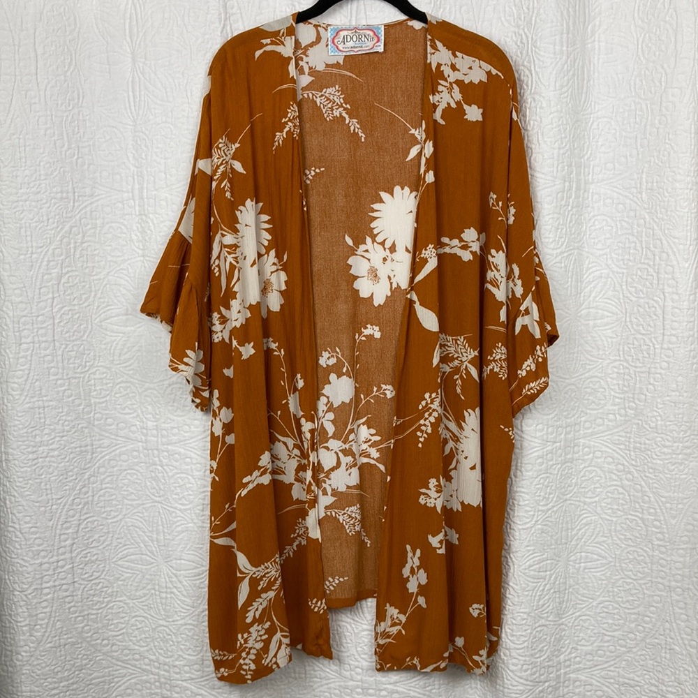 ADORNit Boutique Women’s Floral Print Kimono sz 1X/2X